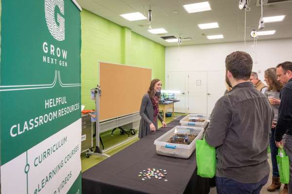 Outreach at PAST Foundation's STEM of Spirits 2019