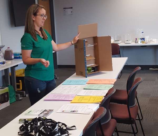 Supporting ag teachers with science lessons and labs